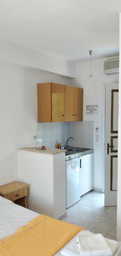 Raymondos Apartments Ласи Екстериор снимка